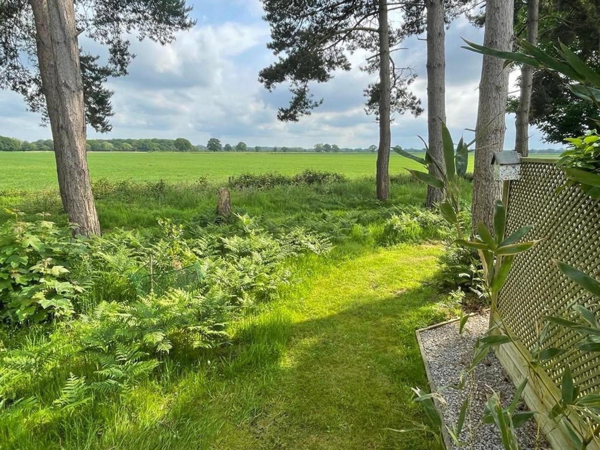 Hollicarrs - Wildflower Lodge York Exteriör bild